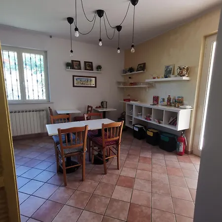 Lucia Bed & Breakfast