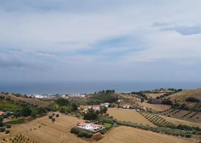 Bed & Breakfast Lucia 4*